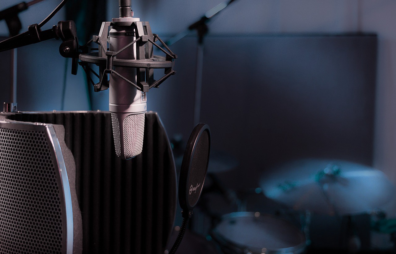 Best Microphones for Audiobooks Recording 2020