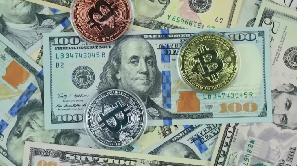 USD Cash and Bitcoin Coin